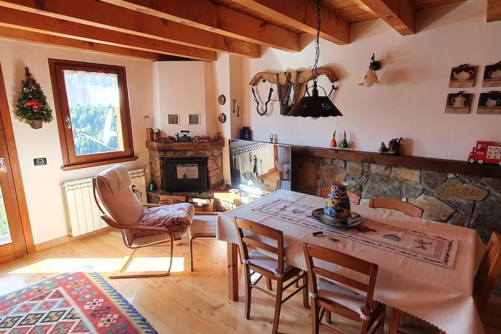 Residenza Sofia - Ponte Di Legno Fraz. Pezzo Villa Luaran gambar
